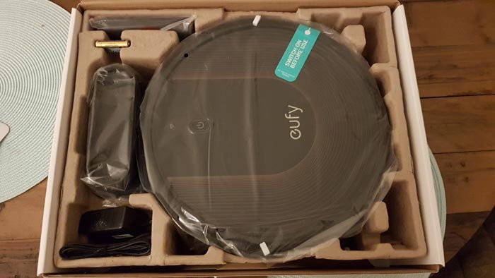 Verpackung eufy robovac